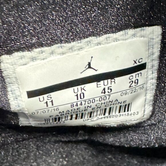 Air Jordan 1 Ultra High 'Royal' - Picture 8 of 9